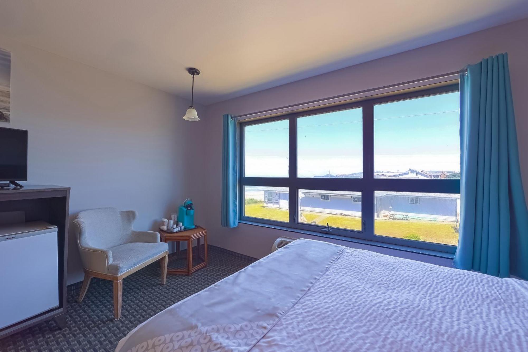 Oyo Waves Hotel Newport Or - Nye Beach מראה חיצוני תמונה