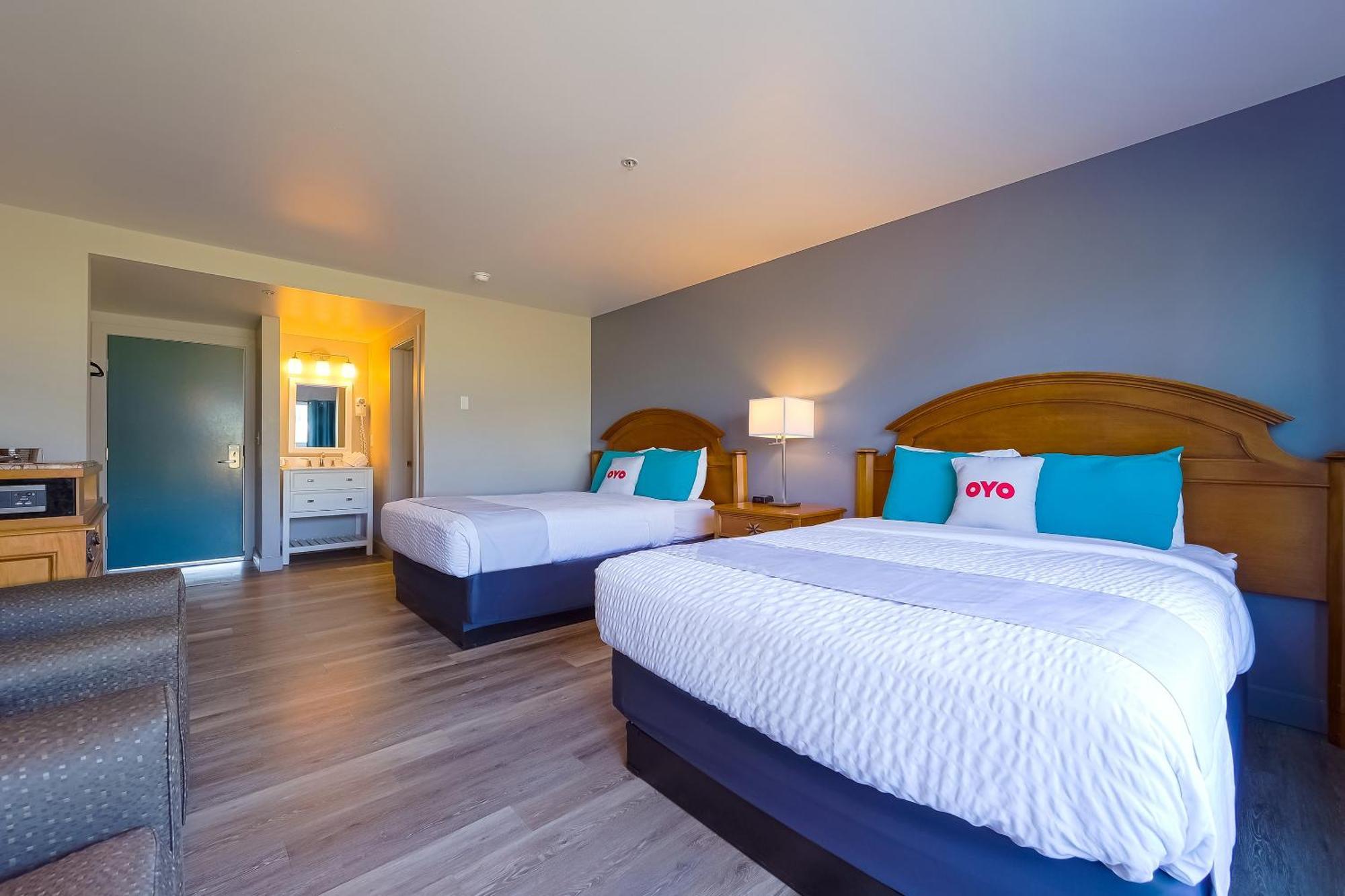 Oyo Waves Hotel Newport Or - Nye Beach מראה חיצוני תמונה